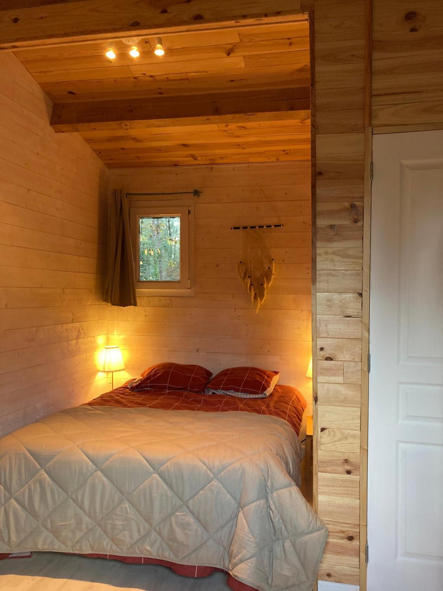 Cabane Au Milieu Des Pins - Domaine Temali Labouheyre Kültér fotó